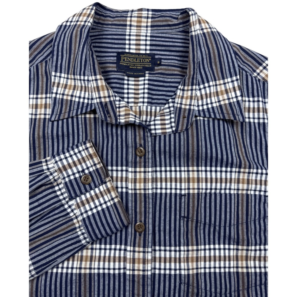 Pendleton Womens Casual Long Sleeve Button Down Shirt Plaid size Small Navy Blue